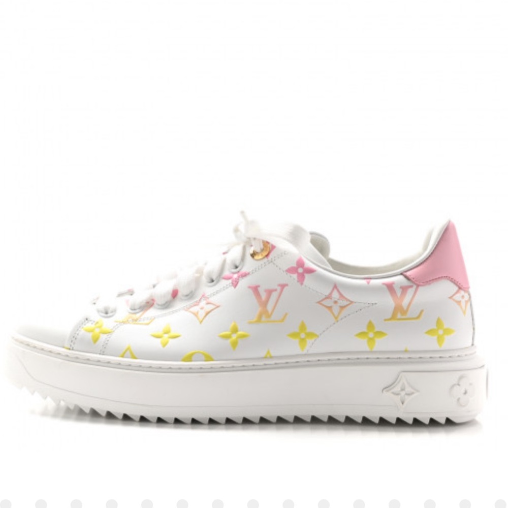 NIB Louis Vuitton Monogram Time Out Sneakers Size 39